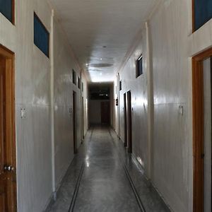 Mixed Dormitory Room